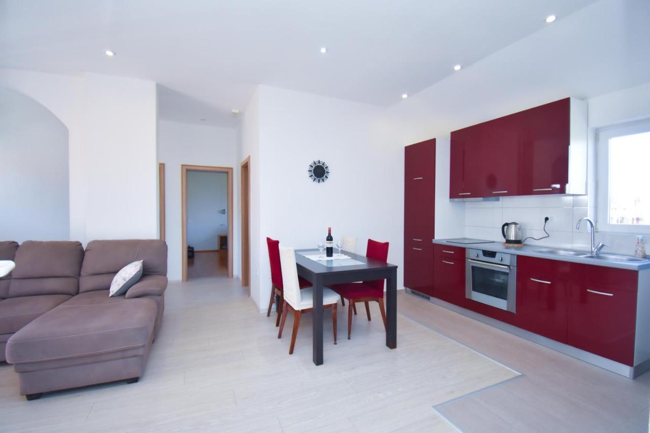 Apartment Vip Zadar Exteriör bild