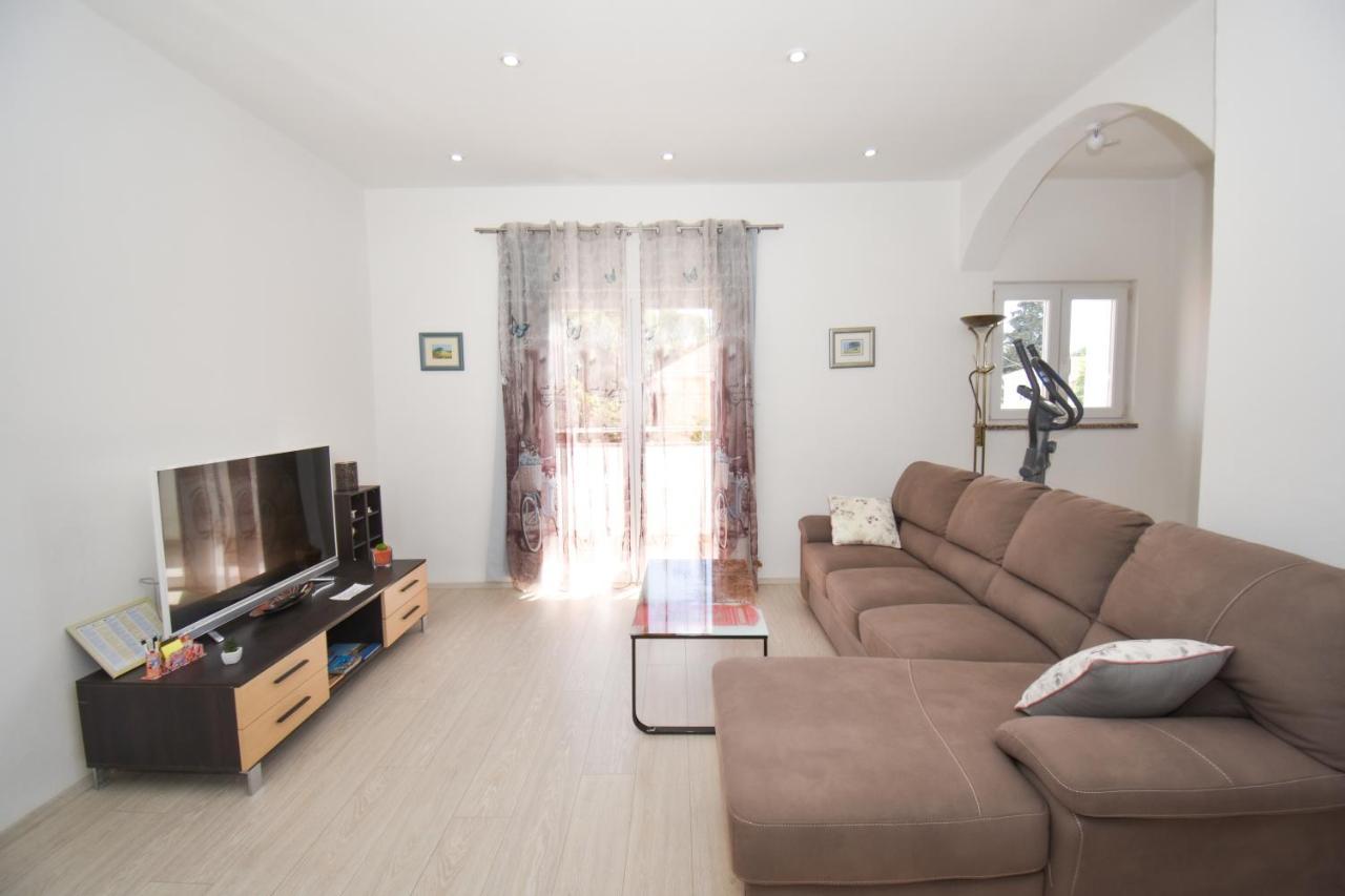 Apartment Vip Zadar Exteriör bild